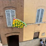 La Campanina-nel Cuore Di E Della Contrada
