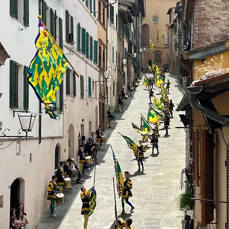 Appartement La Campanina-nel Cuore Di E Della Contrada *