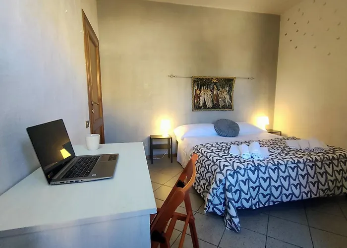 La Campanina-nel Cuore Di E Della Contrada