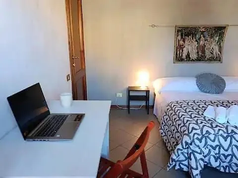 Apartment La Campanina-nel Cuore Di E Della Contrada