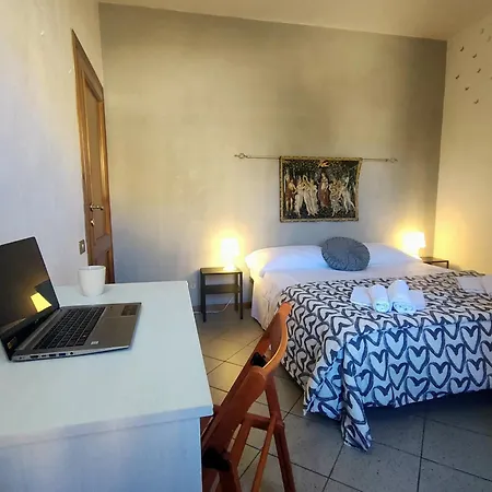 La Campanina-nel Cuore Di E Della Contrada