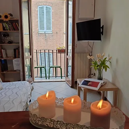 La Campanina-nel Cuore Di E Della Contrada