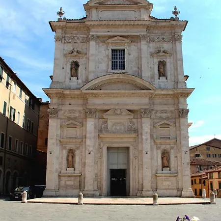 La Campanina-nel Cuore Di E Della Contrada * Siena